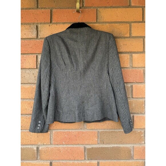 Evan Picone Lord & Taylor Pinstripe Blazer Velvet Collar Vintage | Size 12 - Picture 2 of 14